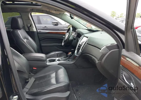 2016 Cadillac Srx Luxury Collection z USA, uszkodzony, nr VIN 3GYFNEE37GS541667